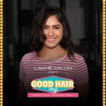 Mrunal Thakur Instagram - Badtameez dil bina makeover ke maane na.🤩 Make your new look the trending mood with Lakmé Salon #GoodHairDay– Trendy Look, Trending Mood. 20% off on all hair services.💁🏻‍♀️ #LakméSalon #HairStyle #HairMakeover #Bollywood #SalonExperts #HairColor #HairTransformation #HairColorInspiration #FlauntYourStyle #HairCare #Schwarzkopf #HairSpa #HealthyHair #TIGI #GaramMasala #MoroccanOil