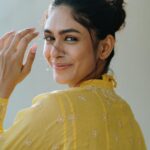 Mrunal Thakur Instagram - 🌻💕 #sitaramam #sita Wearing - @houseofkotwara Styled by - @archamehta Makeup - @missblenderr_ Hair - @deepalid10 Photography - nandivardhanreddy_ Styling team: @ruchi.munoth @abhishri__maru