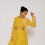 Mrunal Thakur Instagram - 🌻💕 #sitaramam #sita Wearing - @houseofkotwara Styled by - @archamehta Makeup - @missblenderr_ Hair - @deepalid10 Photography - nandivardhanreddy_ Styling team: @ruchi.munoth @abhishri__maru