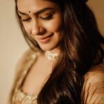 Mrunal Thakur Instagram - Kitna kuch kehna hai Fir bhi hai dil mein sawaal kaheen Sapnon mein jo roz kaha hai wo phir se kahun Ya nahee —— kinda mood 🫶🏼🌻💕 Styled by: @archamehta Wearing: @paulmiandharsh Jewellry: @amrapalijewels Footwear: @charleskeithofficial Makeup: @missblenderr_ Hair: @deepalid10 Team: @ruchi.munoth @niha__varma Photos: @sbk_shuhaib