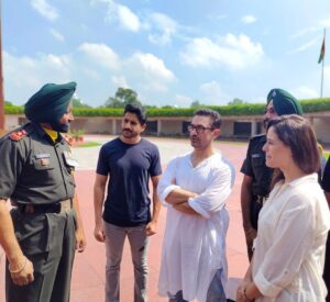 Naga Chaitanya Instagram - A morning well spent at the National war memorial New Delhi with the team of #laalsinghchaddha . Such a lovely experience . @aamirkhanproductions @advaitchandan @monajsingh @viacom18studios