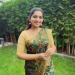 Nakshathra Nagesh Instagram - @aatwos (first image) @srinivi_collectionz (second and third) @abarnasundarramanclothing (all blouses) thank you ladies for making #beingsaraswathy so much fun! #tamizhumsaraswathiyum