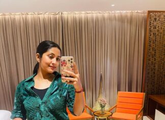 Navya Nair Instagram - What you seek is seeking you ❤️❤️❤️ Grand Hyatt Kochi Bolgatty