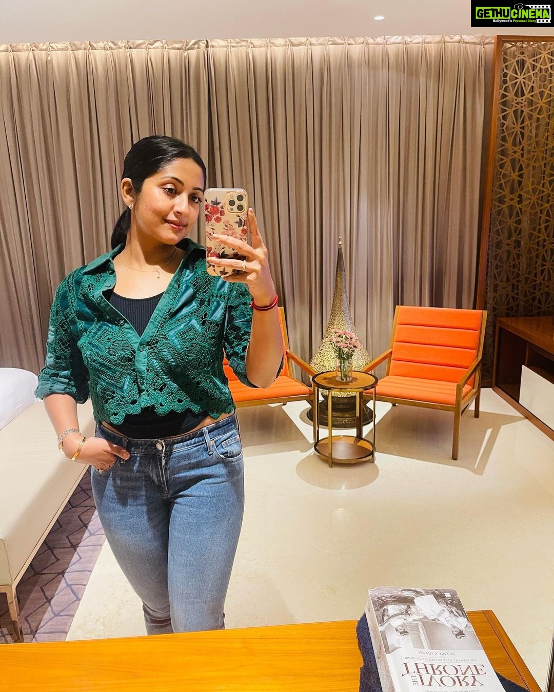 Navya Nair Instagram - What you seek is seeking you ❤️❤️❤️ Grand Hyatt Kochi Bolgatty
