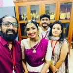 Navya Nair Instagram - After the programme at RLV college of music and fine arts , those mandatory clicks ❤️❤️❤️ Thanking my parents and my guru #manumaster for guiding me .. Thanking my orchestra team @bhagya_92 @dharma_theerthan @midhunbabuviolin @prabaljithkb @pranav.deva , for their industrious efforts to get a good harmony and cordination . Many a thanx to @urmilaunni aunty for your gracious presence and genuine heartfelt words , its giving me immense happiness to move forward in this journey of dance .. Thanking my class mates , mashinkuttikal @suryagayathridevi @ragamsree @dhanalakshmi_uma for taking time to watch my performance .. Thanking my dance buddy @bijudhwanitarang for supporting me with all my young dance buddies @neeraj_v_soman @adwaitha_suresh @rem_ya_mani @__dear_sree__ Thank u shanichechi @shani_harikrishnan , meena madame for the support @ichc_kochi Thank you RLV blackhorses @rlvcollege for the best crowd support ever .. Those applause after every jatiswaram korvai and meera bhajan , really gave me a lot of strength .. Thank you principal Rajalakshmi madame .. special thanx to rajesh rlv for the smt navya nair chechi vili 🤗🤗🤗