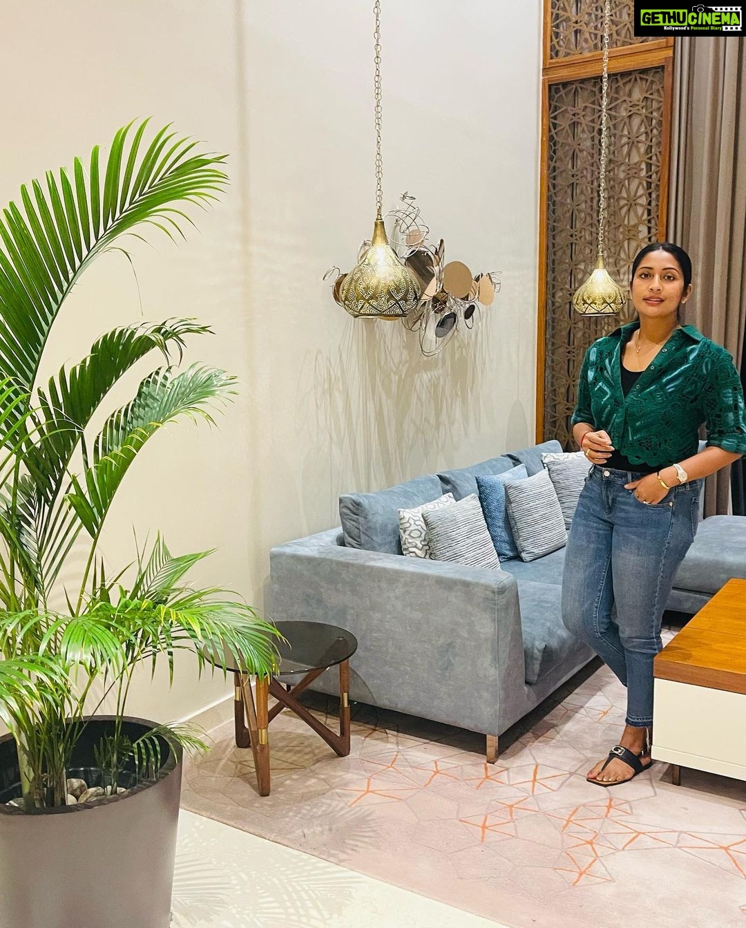 Navya Nair Instagram - What you seek is seeking you ❤️❤️❤️ Grand Hyatt Kochi Bolgatty