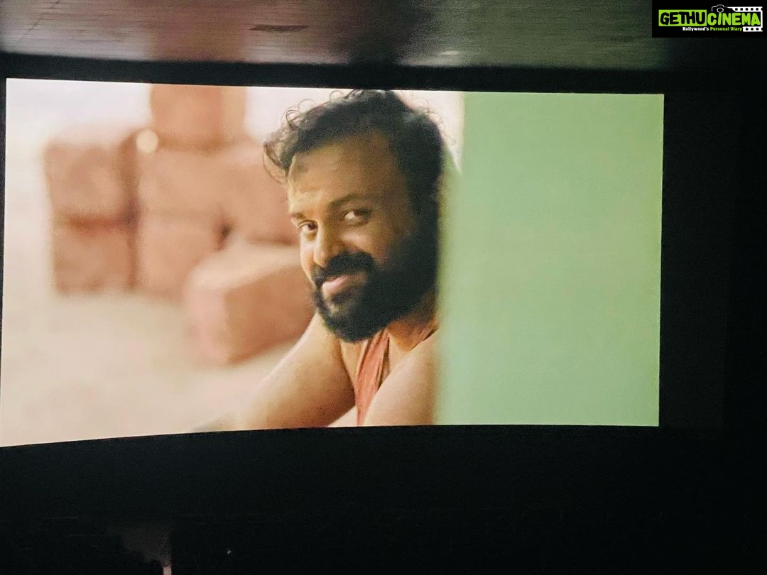 Navya Nair Instagram - What a satire !!! Fully packed theatre 🤗Its all abt laughters and claps cos rajeevan is talking on our behalf the helplessness , the chaos of the common man ( all in humour ) .. And chackochetta @kunchacks , what a transformation man !!! Kudos to u .. each and every character is just awesome .. the judge , the heroine @gayathrieshankar ,the auto driver @rajeshmadhavan , the teacher , the biker @mridulmnair , the tempo driver , the advocates , the minister , the chief minister @unnimango .. all so so good .. Director , screenplay writer @ratheesh_balakrishnan_poduval , your organic humour worked wonders .. Hats off to you !!! @nnathaancasekodu @kunchacks @ratheesh_balakrishnan_poduval