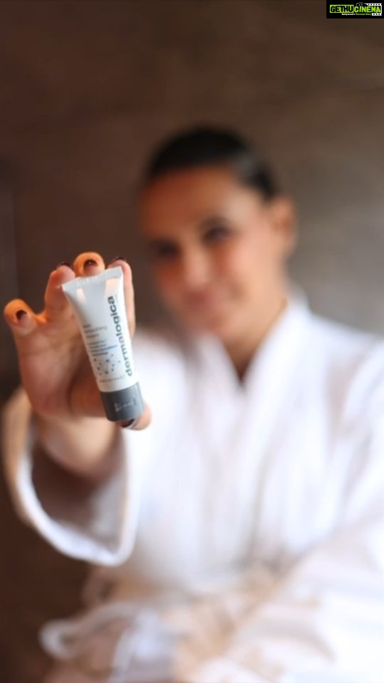 Neha Dhupia Instagram - For most of us, travelling satisfies the soul and our Dermalogica brand ambassador, @nehadhupia is no different. The jetsetting working mom is constantly on the go, for either work or play. But frequent travelling, aka frequent change in climate, can impact your skin health. Neha, of course, doesn't need to worry, as she has her trustee Dermalogica minis with her at all times. In Neha's skin care kit: ✨ Dermalogica Daily Microfoliant for brighter, smoother skin ✨ Dermalogica Special Cleansing Gel for squeaky clean, healthy skin ✨ Dermalogica Multi Active Toner for a quick refresh ✨ Dermalogica Biolumin-C Serum to enhance the skin's natural defence system ✨ Dermalogica Biolumin-C Eye Serum to dramatically brighten and firm the under eye skin ✨ Dermalogica Skin Smoothing Cream for 48 hours of uninterrupted hydration ✨ Dermalogica Prisma Protect SPF30 for broad-spectrum protection and a luminous glow Check out the link in bio to get your glow, on the go ✨ . . . #dermalogicaindia #dermalogica #skincareroutine #travelskincare #travelskinessentials #nehadhupia #skinhealth #skincaretips #travelwithme #crueltyfreeskincare #skinexpert #skingame