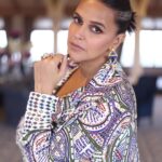 Neha Dhupia Instagram - #factcheck 👉 Born with a silver streak . . . . . #eventdiaries #delhi @anamikakhanna.in @kiran_chhetri92 @karanrai001 @thephotodost @netflix_in #darlings 🎤