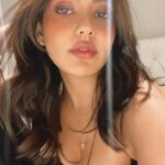 Neha Sharma Instagram - Good hair day calls for a #selfie 🤳💕 . . 💇🏻‍♀️ @tejisinghofficial