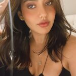 Neha Sharma Instagram – Good hair day calls for a #selfie 🤳💕 
.
.
💇🏻‍♀️ @tejisinghofficial