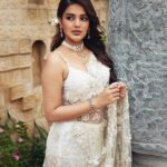 Nidhhi Agerwal Instagram - ❤️‍🔥 Styled by: @nikhitaniranjan Shot by: @livingin24fps Photography team: @anupamasindhia Outfit: @roujeofficial Jewellery: @konikajewellery Hair: @priyahairandmakeup_