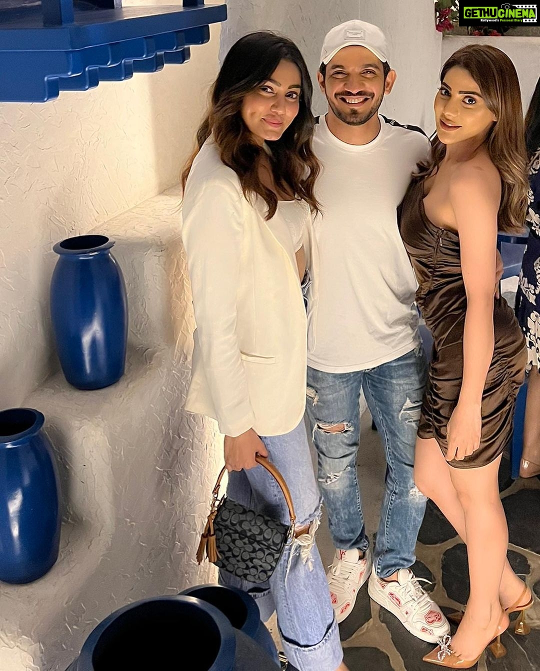 Nikki Tamboli Instagram - Always better together ❤️❤️ @divasana @arjunbijlani . . . . . . . . . #goodtimes #bff #kkk11 #love #happiness #friendshipgoals #friendsforlife Mumbai, Maharashtra