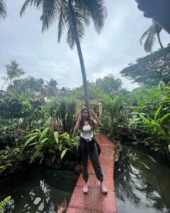 Nivetha Pethuraj Instagram - Monday Chillin 🤍