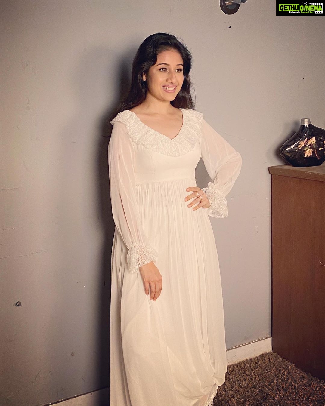 Paridhi Sharma Instagram - Feel the fear and do it anyway. #lifelessons #moveon #choice #white #fairy #dreamy