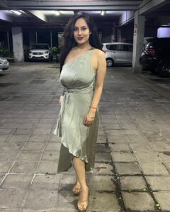 Pooja Bose Instagram - 🎀🎀