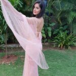 Pooja Bose Instagram - Woke up to 2.2million insta family today wohoooo🎀🎀 #reels