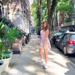 Pooja Hegde Instagram - Fluttering around 🥰❤️🌸 Manhattan, New York