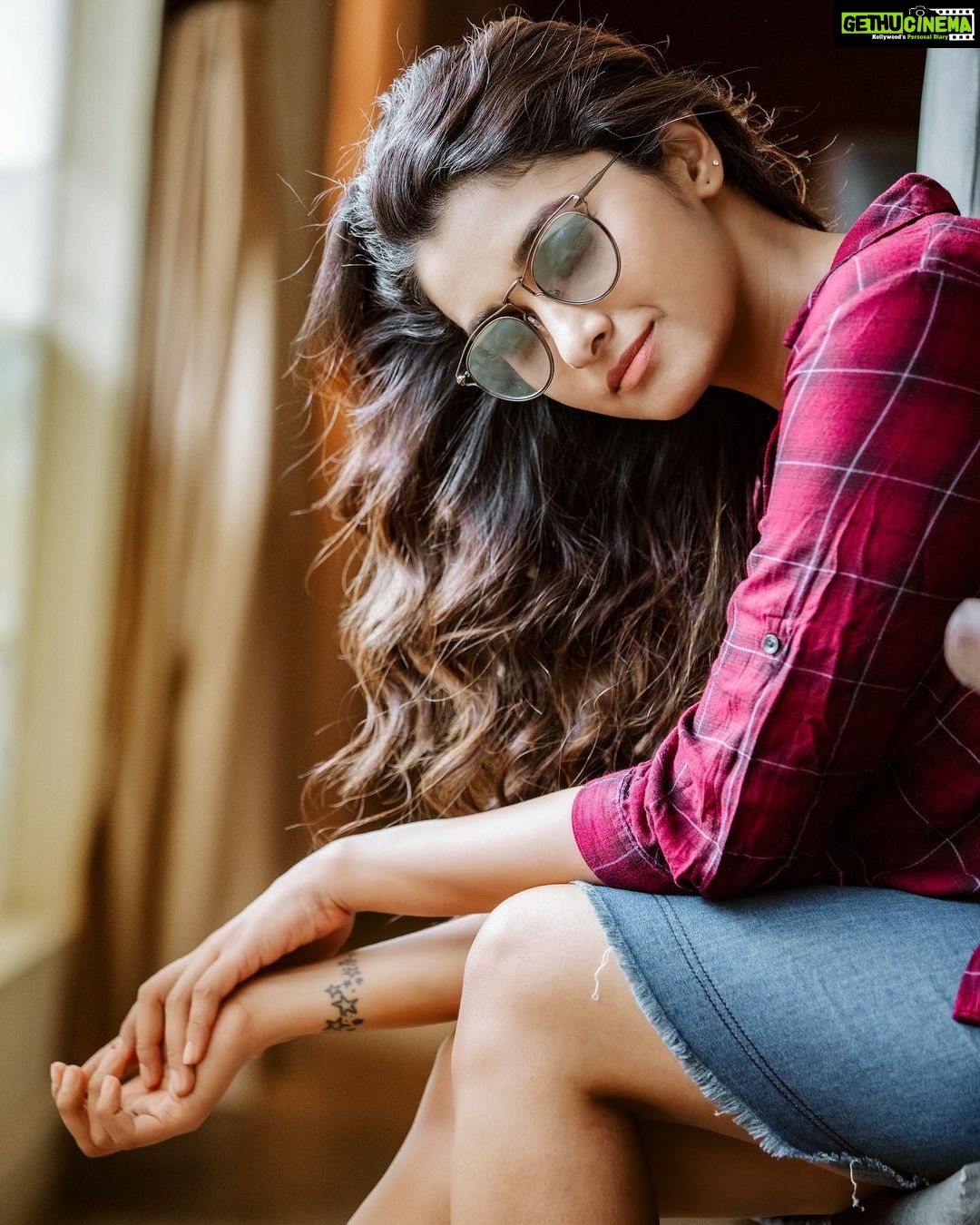 Actress Priya Bhavani Shankar HD Photos and Wallpapers August 2022 ...