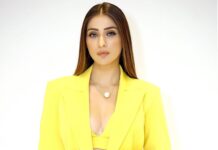Raai Laxmi Instagram - 💛💛💛
