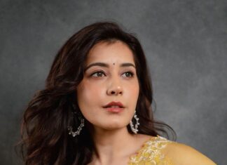 Raashi Khanna Instagram - Yellow, yellow, one happy fellow! 😬💛 #thiruchitrambalam audio launch Wearing: @meghabansalofficial Jewellery: @vandalsworld_unofficial @mahesh_notandass Styled by @archamehta Team: @poorvjainn Makeup @adhishreep Hair @arvindkumar_hair Photographed by @kiransaphotography