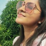 Rachitha Mahalakshmi Instagram – Sunshine is d best medicine 🥰🥰🥰🥰🥰😎
Happy Sunday 😇😇😇😇😇😇