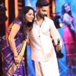 Ramya Subramanian Instagram - Photo dump of my ONE OF A KIND Birthday (Keep swiping left till end to see em all 🙈) 🎉 🎂🥳♥️♥️♥️ Contrary to what I would do normally on my birthday ,this time it was one filled with meeting and getting wished by personalities I respect doing the job I love to do ♥️🙏🏻🥳💥😇. I can celebrate birthdays like all through the year as long as @sandhyasriraam keeps making cakes like this for me 🙈😉♥️🍰 ! And to you my dear dear dear people ♥️♥️♥️♥️♥️♥️♥️♥️♥️♥️♥️♥️, the world is a much better place for me because of you in it . By you ,I mean all of you who make me so so so happy and happening now 🤗😘🙏🏻. Love you the utmost and I will never take this for granted . That’s a pinky promise ❤️💯. #ContentAndSatisfiedBirthday #GodSpeed #EnnamPolVazkhai #Thiruchitrambalam #FriendsLikeFamily