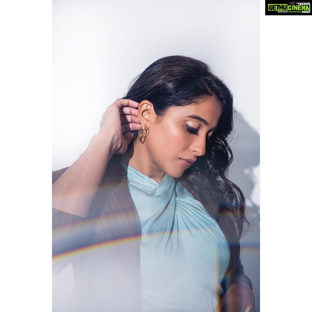 Regina Cassandra Instagram - Hanker sore for anyone? @arokaofficial @urbanitii @jenimakeupartist07 @hairbydrishya @rishabhkphotography @stylebynavyaanddivya