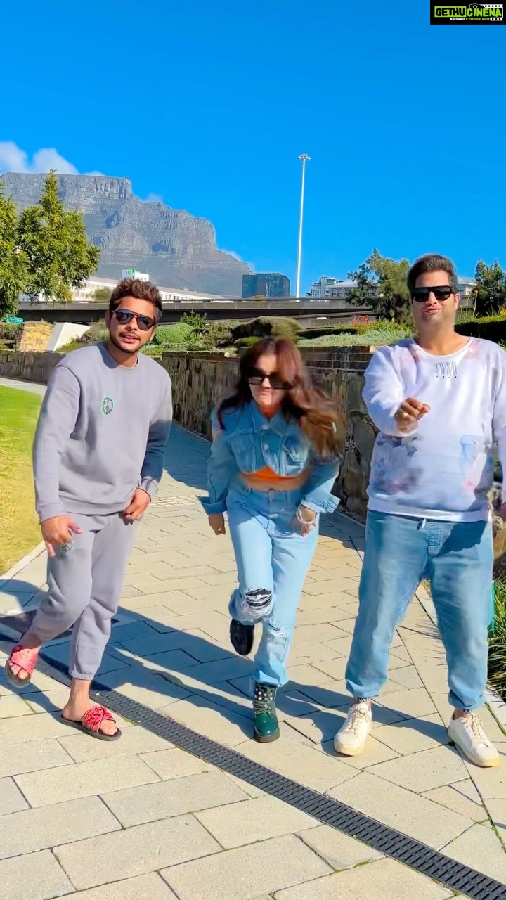 Rubina Dilaik Instagram - Here we are shooing away your Monday blues like three Monkeys 🙈 🙉🙊 . . . @nishantbhat85 @rajivadatia
