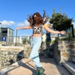 Rubina Dilaik Instagram – Kyunki @jannatzubair29 ne pics click kiye…💗🤩
.
.
.
.
@stylebysaachivj thank you for styling
