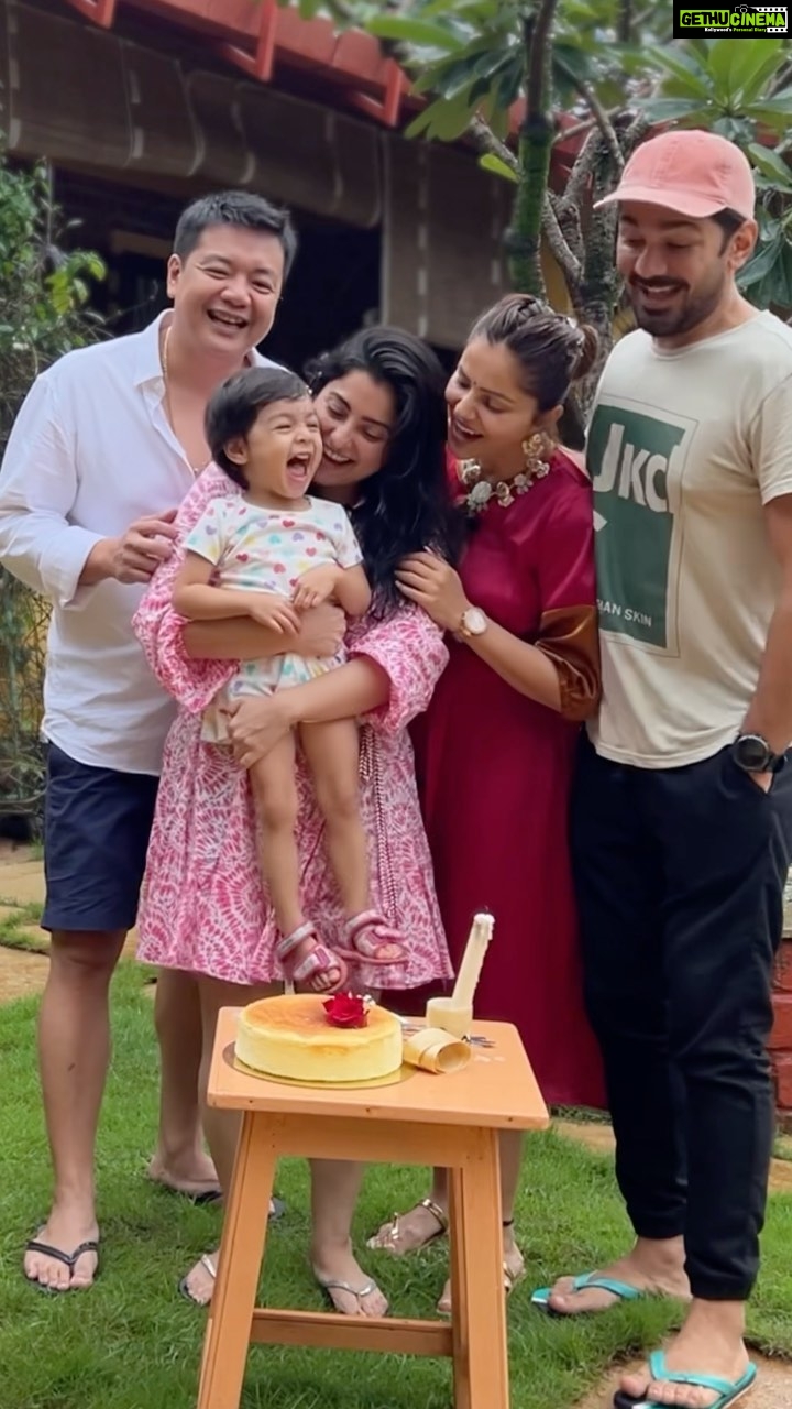Rubina Dilaik Instagram - Happy happy birthday ❤️ @benafd . . . . @ashukla09 @chef_in_black_shorts