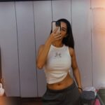 Ruhani Sharma Instagram – 💚