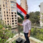 Sachin Tendulkar Instagram - आप सभी को #स्वतंत्रतादिवस की हार्दिक शुभकामनाएँ। Wishing each one of you a Happy Independence Day! #IndiaAt75