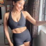 Sakshi Agarwal Instagram – You have it ! U flaunt it😍
After a crazy workout session today🔥
.
@gymsquad_in Chennai, India