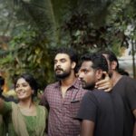 Samyuktha Menon Instagram - Dhe vinieettan @viniviswalal #theevandi #throwback #happiness