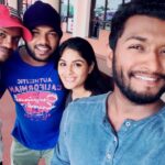 Samyuktha Menon Instagram - Yatra ayappu mahamaham .. ❤️❤️ Don't overjoy, I will be back in the evening 😁😁 Cochin International Airport