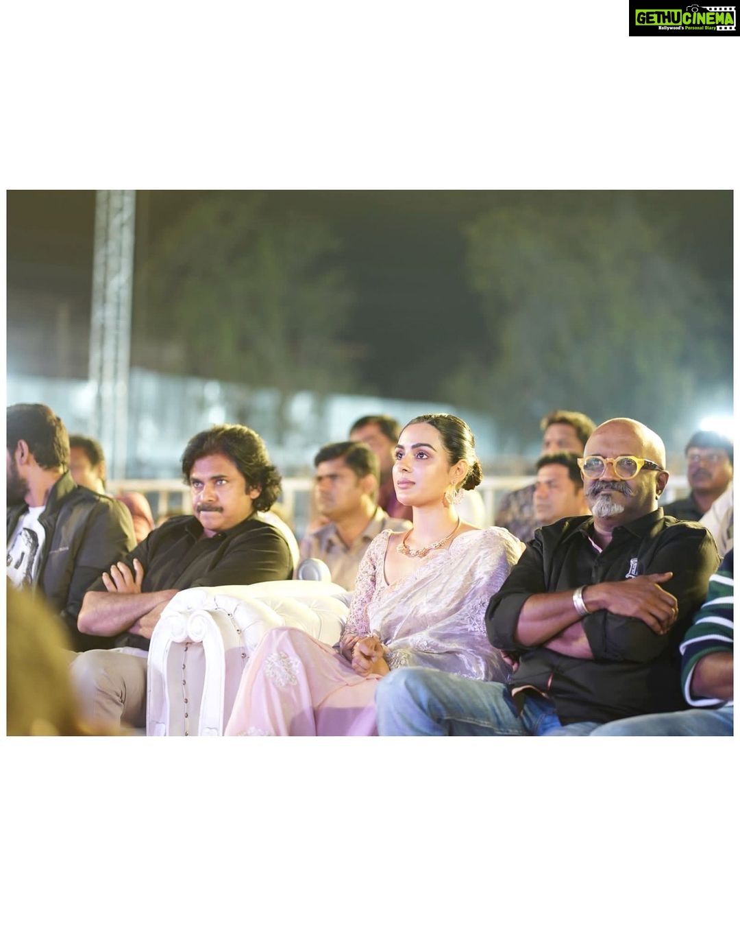 Samyuktha Menon Instagram - Nothing lesser than BLESSED ! To share a frame first, share a scene , share my debut Telugu film and then finally share a stage with these stalwarts is way more than I could have asked for ! ❤️ Bheemla Nayak is receiving rave reviews already and I hope all of you love everything about the film ! 😊 #prerelease #bheemlanayak #bheemlanayakday #pawankalyan #pspk #powerstar #ranadagubatti #photodump #blessed #happiness