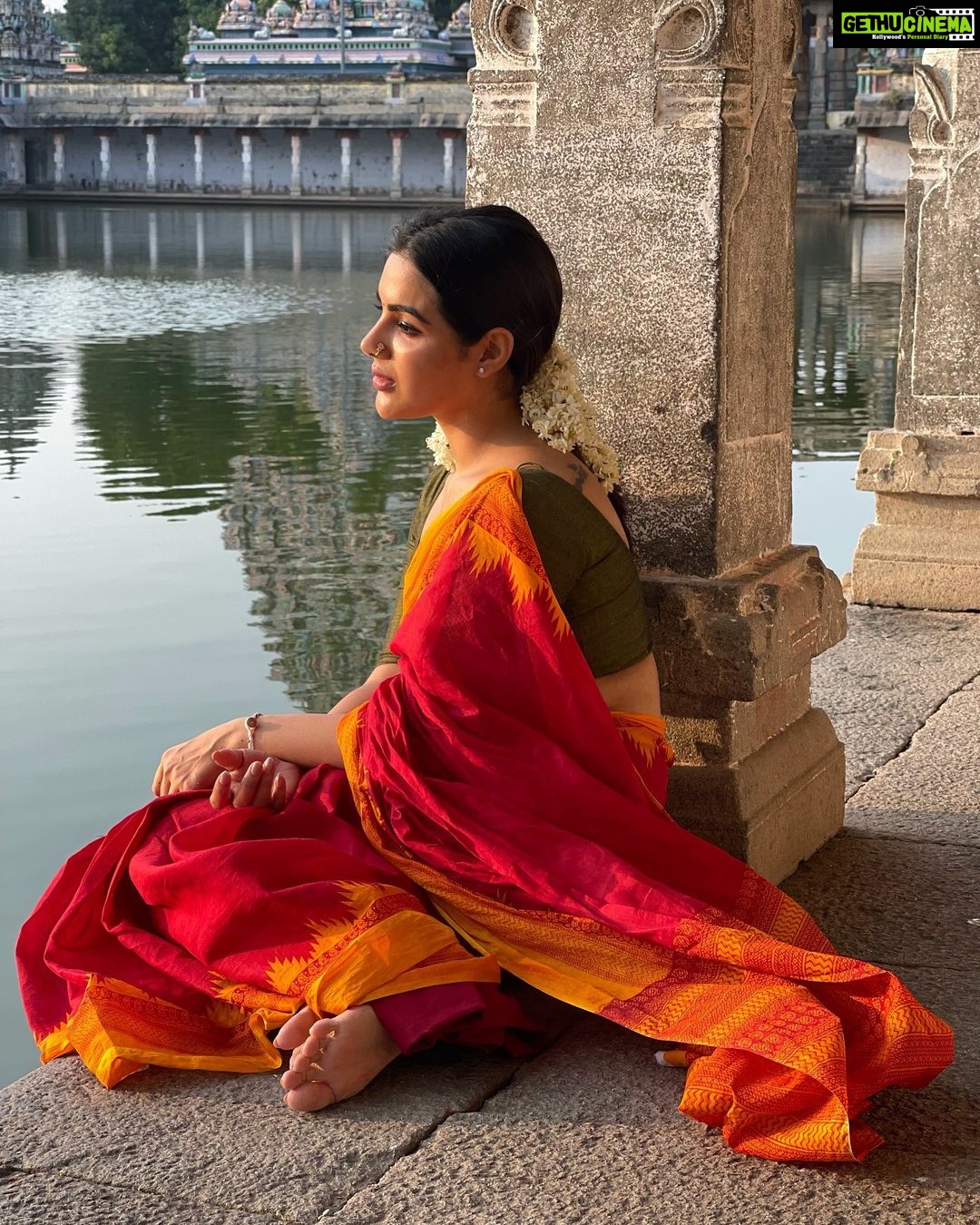 Samyuktha Menon Instagram - Consciousness is Her attire #Chidambharam Thillai Nataraja Temple, Chidambaram