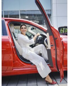 Samyuktha Menon Instagram - Sharing my happiness with you all ❤️ BMW - EVM Autokraft