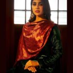 Samyuktha Menon Instagram - When your passion defines you more than your looks..that’s when you are truly beautiful 😊✨ Wearing @labelvarsha Captured by @aghil_menon MUA @sajithandsujith #passion #ilovemywork #work #photoshoot #latest #photography #potraits #girlbuildinganempire #empress #samoninsta #talesofsam #iamsamyuktha #instasam #love #job #instanew #beautiful #instapretty #photoftheday #postoftheday #mondayblues #mondaymood #theweekthatis Brunton Boatyard, CGH Earth
