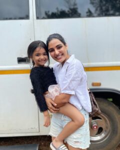 Samyuktha Menon Instagram - As lovely as a rainbow, as magical as a unicorn 🦄 Until I meet you again Little Star 😘❤️ @_vriddhi_ #littleone #kaduva #dear #superstar #rainbow #unicorn #wonderkid #sugarplum #cuppycake #instahappy #untilnexttime #aboutlastday