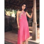 Samyuktha Menon Instagram - Blossom like the flower you are 🌸 Absolutely loved wearing this punch pink beauty 'Marvia' from RI by Ritu Kumar and Tanishqs gorgeous Mia Collection that felt like a gentle kiss 😉 - @ritukumarhq and @tanishqjewellery @miabytanishq - Styling and Concept: @swetha_chiku ❤ Brand Business Associate [Tanishq] : @govindrajkamath 💙 MUA : @unnips Photography : @vaffara_ Location : @chittoorkottaram_cghearth, added perfectly to the fresh look ☀️ Media branding : @reeltribe 😎 #heritage #culture #tradition #ritukumar #tanishq #unnips #vaffara #chittoorkottaram #ootd #miabytanishq #collection #photoshoot #lookbook #finejewellery #playful #samoninsta #grace #goldjewellery #contemporary #kochi #godsowncountry #newlook #ritukumarfashion #samfam #strength #beauty #kottaram #royalty #cochin