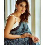 Samyuktha Menon Instagram - Remaining Classic in a World full of Trends, for Tradition is also an illusion of Permanance ✨ #classic #style #subtle #trendsetter #beone #illusion #tradition #permanance #modern #old #golden #gorgeous #print #sareelove #onam #kerala #keralagram #instawow #saree #instalook #ootd #talesofsam #girlbuildinganempire #samoninsta #instamood #happyonam #instalove #instaonam #spiritofonam #roots Le Méridien Kochi