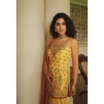 Samyuktha Menon Instagram – ✨Amber Blooms ✨

To work with the true pioneers of taking Indian fashion, patterns and fabric global was an absolute honour ✨

– @ritukumarhq  @ri_ritukumar and  @tanishq jewellery – 

The dashing, couture KESARI Collection of RI , Ritu Kumar Design looked like a dream paired with Tanishqs line that is all about  celebrating yourself, the SWAYAHM collection. The simple and classy bangles hugging my wrists is from the AARAMBH collection. 

Styling and Concept: @swetha_chiku ❤

Brand Business Associate [Tanishq] : @govindrajkamath 💙

MUA : @unnips – your dewy  and glowy makeup and the beach waves just completed the look ❤️

Photography : @vaffara_

Location :  @chittoorkottaram_cghearth, laid back aesthetics on the banks of Cochin Backwaters ☀️

Media branding : @reeltribe 😎

#heritage #culture #tradition #ritukumar #tanishq #unnips #vaffara #chittoorkottaram #aarambh #kesari #collection #photoshoot #lookbook #yellow #playful #samoninsta #grace #swayam #contemporary #kochi #godsowncountry #newlook #ritukumarfashion #samfam #strength #beauty #kottaram #royalty #cochin Chittoor Kottaram