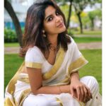 Samyuktha Menon Instagram - LOVE 📷 @faizsiddik #love #luv #instalove #subtle #stunning #saree #instamood #sareelove #keralasaree #samoninsta #samfam #talesofsam #killthemwithsuccess #burythemwithsmile #flow #sultry #instawhite #traditional #stylish #thumbstopper #weekendstunner