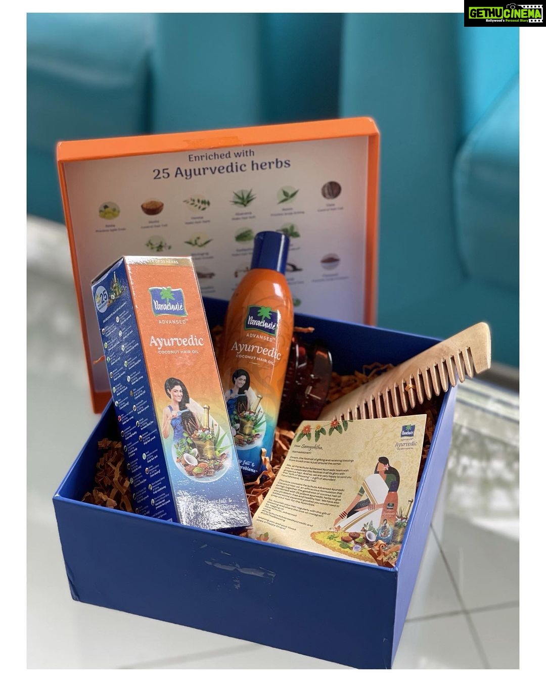 Samyuktha Menon Instagram - #Ad We have so much to be grateful for and we often don’t express it! With Onam just around the corner, it’s the perfect time to show some love and gratitude, don’t you think? With the help of @parachute_advansed Ayurvedic team I gifted this beautiful #GiftOfBlessings to the one who is a true blessing in my life and that is my best friend Neethu who has been a great support, especially during this past year. Just like how Parachute Advansed Ayurvedic hair oil has been a blessing for my hair, so has she been one in my life by always being there for me and guiding me along the way. The smile on her face when I gifted this to her, just made my day! Swipe left to see what all was in the hamper! If you would like to do the same, write in the comments below, WHO you would want to gift this hamper to and WHY? Top 2 entries will receive this #GiftOfBlessings from the brand. Happy Onam everyone! #GiftOfBlessings #GiftTheBlessing #ParachuteAdvansedAyurvedic #ParachuteAdvansedAyurvedicOil #Ayurveda #CoconutHairOil