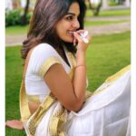 Samyuktha Menon Instagram - LOVE 📷 @faizsiddik #love #luv #instalove #subtle #stunning #saree #instamood #sareelove #keralasaree #samoninsta #samfam #talesofsam #killthemwithsuccess #burythemwithsmile #flow #sultry #instawhite #traditional #stylish #thumbstopper #weekendstunner