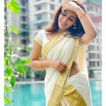 Samyuktha Menon Instagram - LOVE 📷 @faizsiddik #love #luv #instalove #subtle #stunning #saree #instamood #sareelove #keralasaree #samoninsta #samfam #talesofsam #killthemwithsuccess #burythemwithsmile #flow #sultry #instawhite #traditional #stylish #thumbstopper #weekendstunner