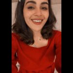 Samyuktha Menon Instagram – Colour up your Life when in the Chaos of Trouble ❤️
#red #gored #shadesofred #instared #joy #energy #chaos #lifequotes #samfam #instalove #samoninsta #instacolours #coloursofinstagram #color #selfiemode #instaselfie #goofyme