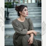 Samyuktha Menon Instagram - I Embrace the Wind , never resist it.. And I correct my sail , in the right direction to reach my destination. Photography @kiransaphotography Hair Styling @prakatwork #wind #windy #breathe #sailing #learning #instalove #instadaily #instamood #blackandwhite #unstoppable #stare #samoninsta #lovemywork #iamwhatiam